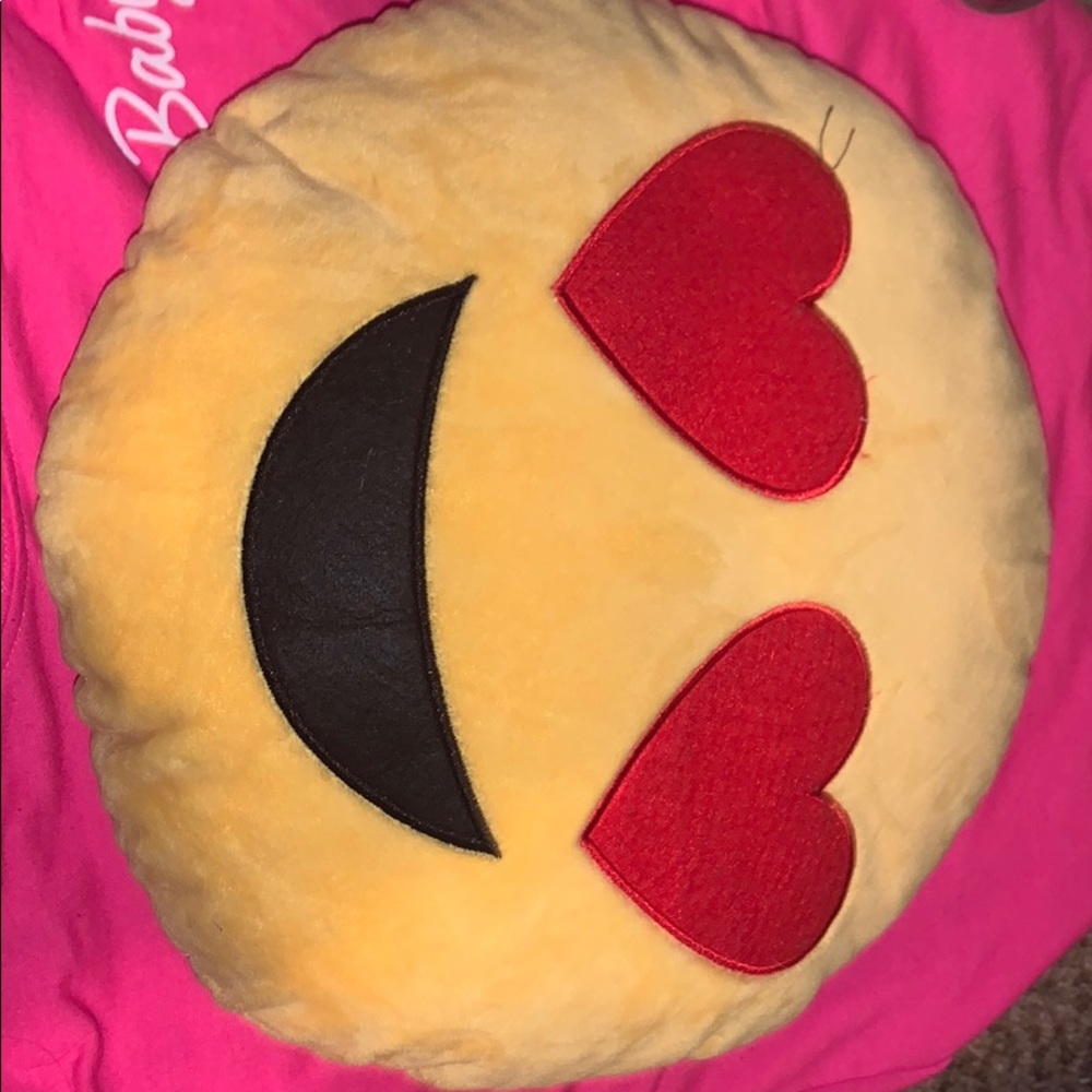 Small emoji pillow